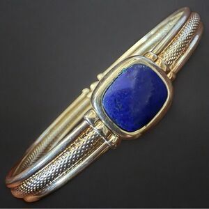 Boho Silver Bangle with Deep Lapis Stone – Artisan Style